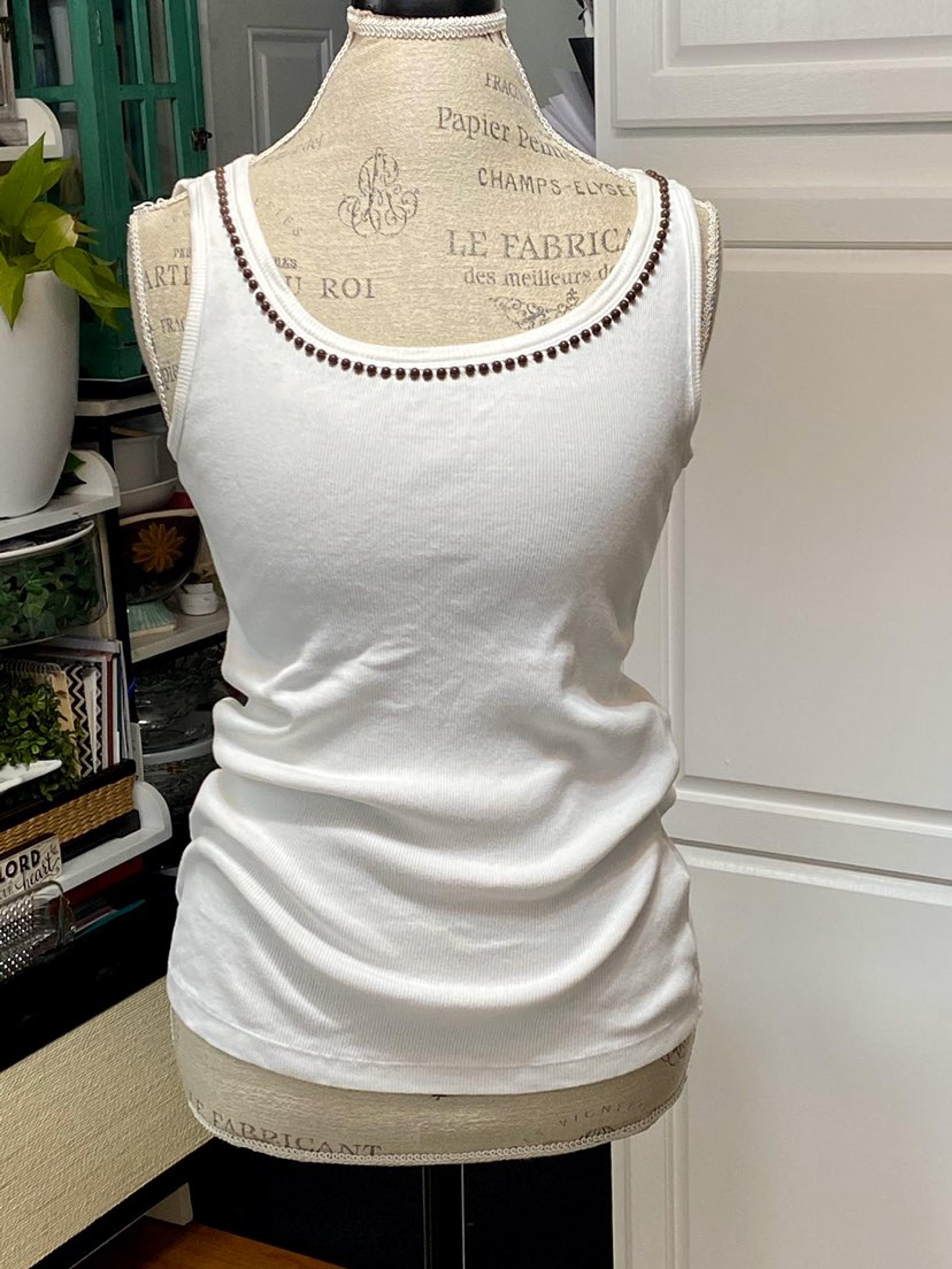 ST. JOHNS BAY BEADED TANK TOP Size Large - St. John's Bay