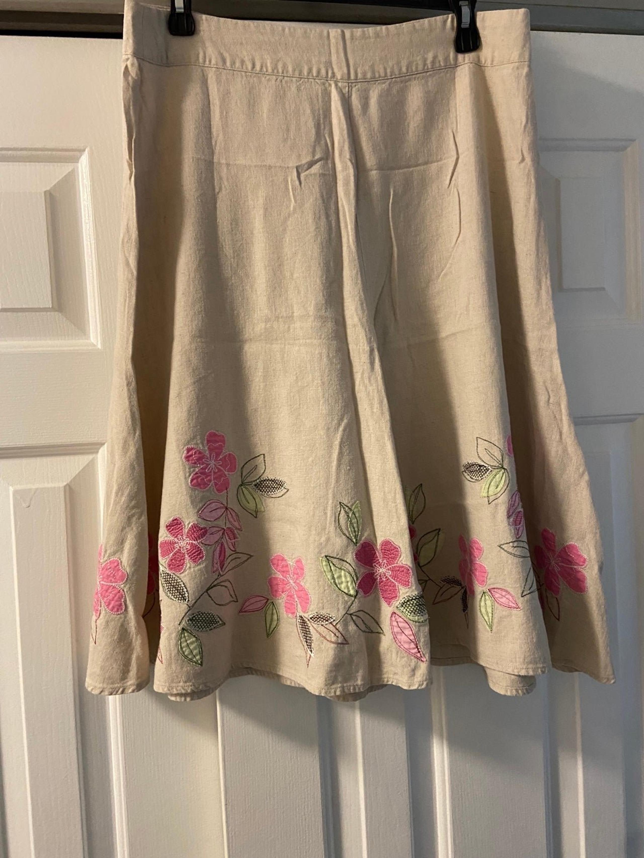 Floral Embroidered Skirt