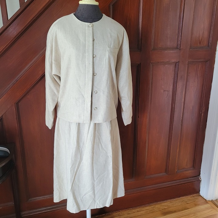 Breckenridge Women's 2-Piece Wool Blend Skirt & Jacket Set - Size 14