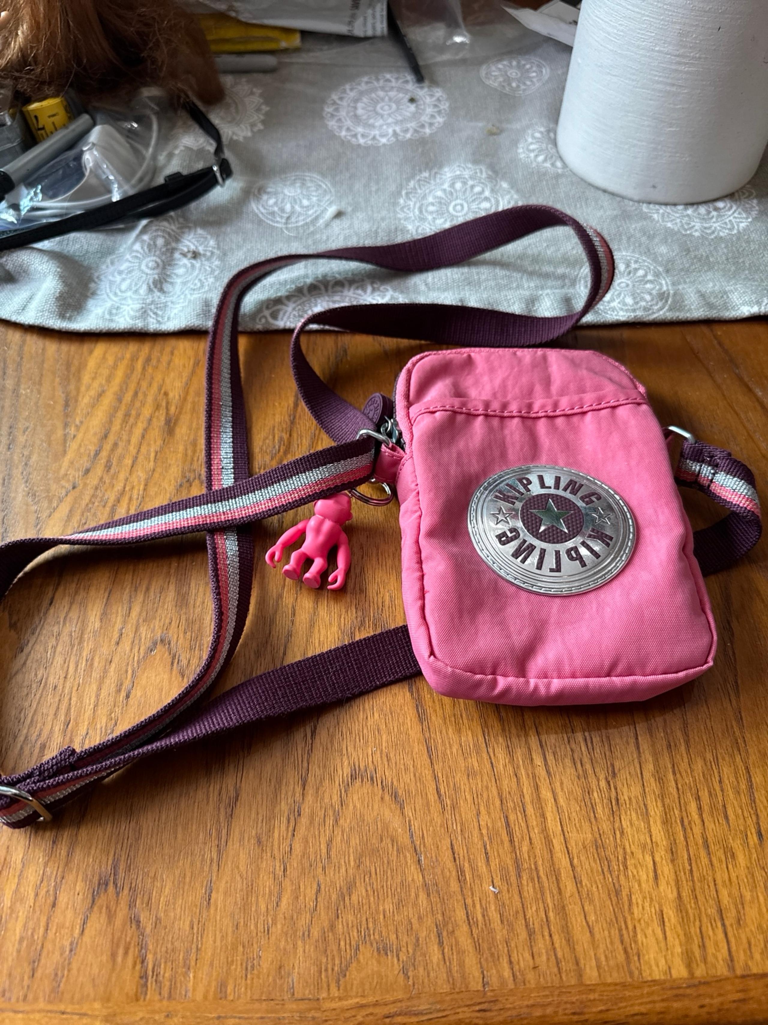 Kipling nice  bag for travel or phone