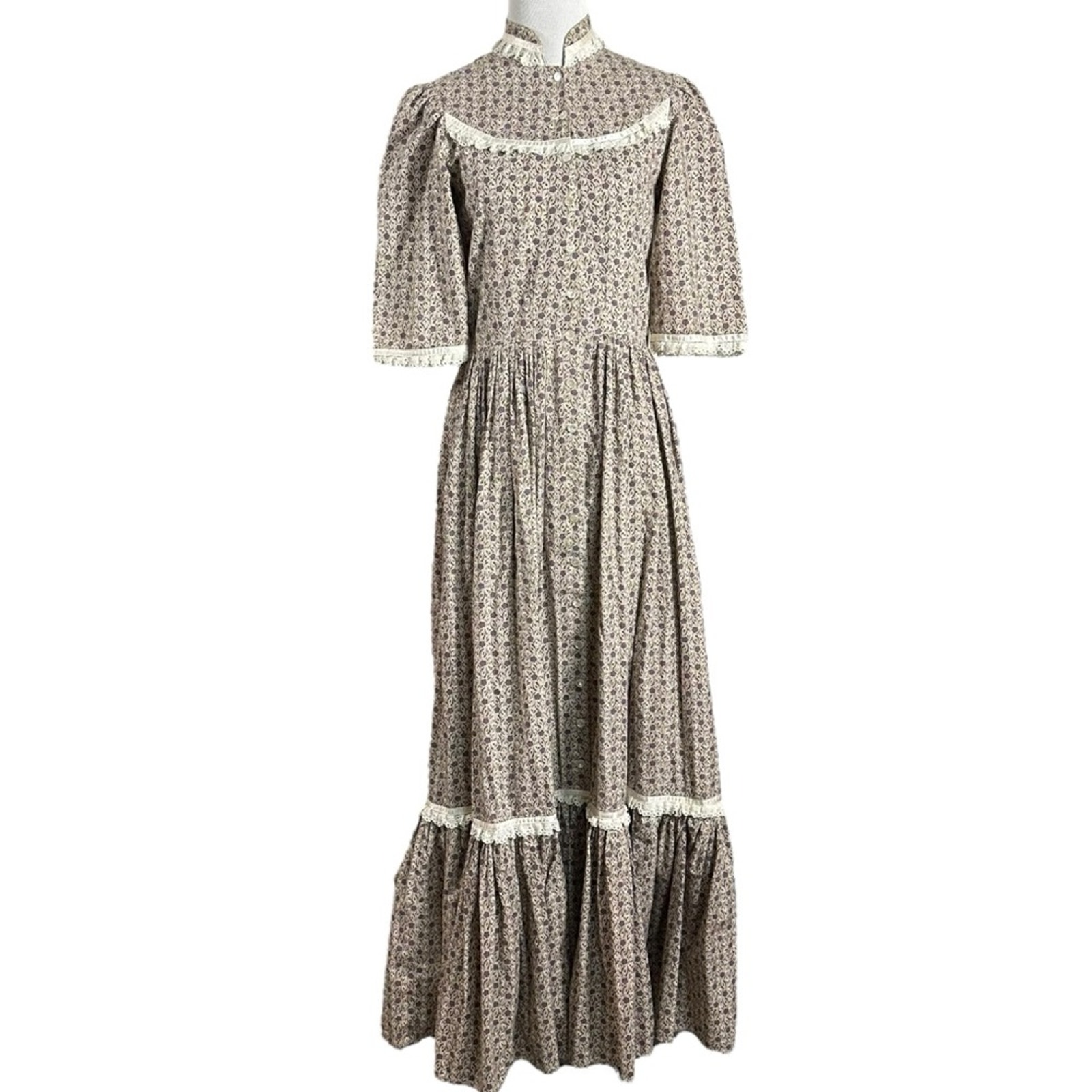 Vintage 70s Western Prairie Cottage Maxi Dress Small Puff Sleeve Eyelet Ruffle
