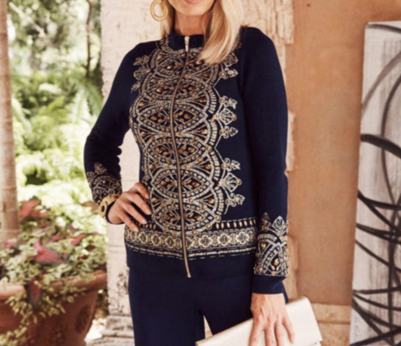 Chicos Petite Demitria Navy Embroidered Blazer. Size 2.
