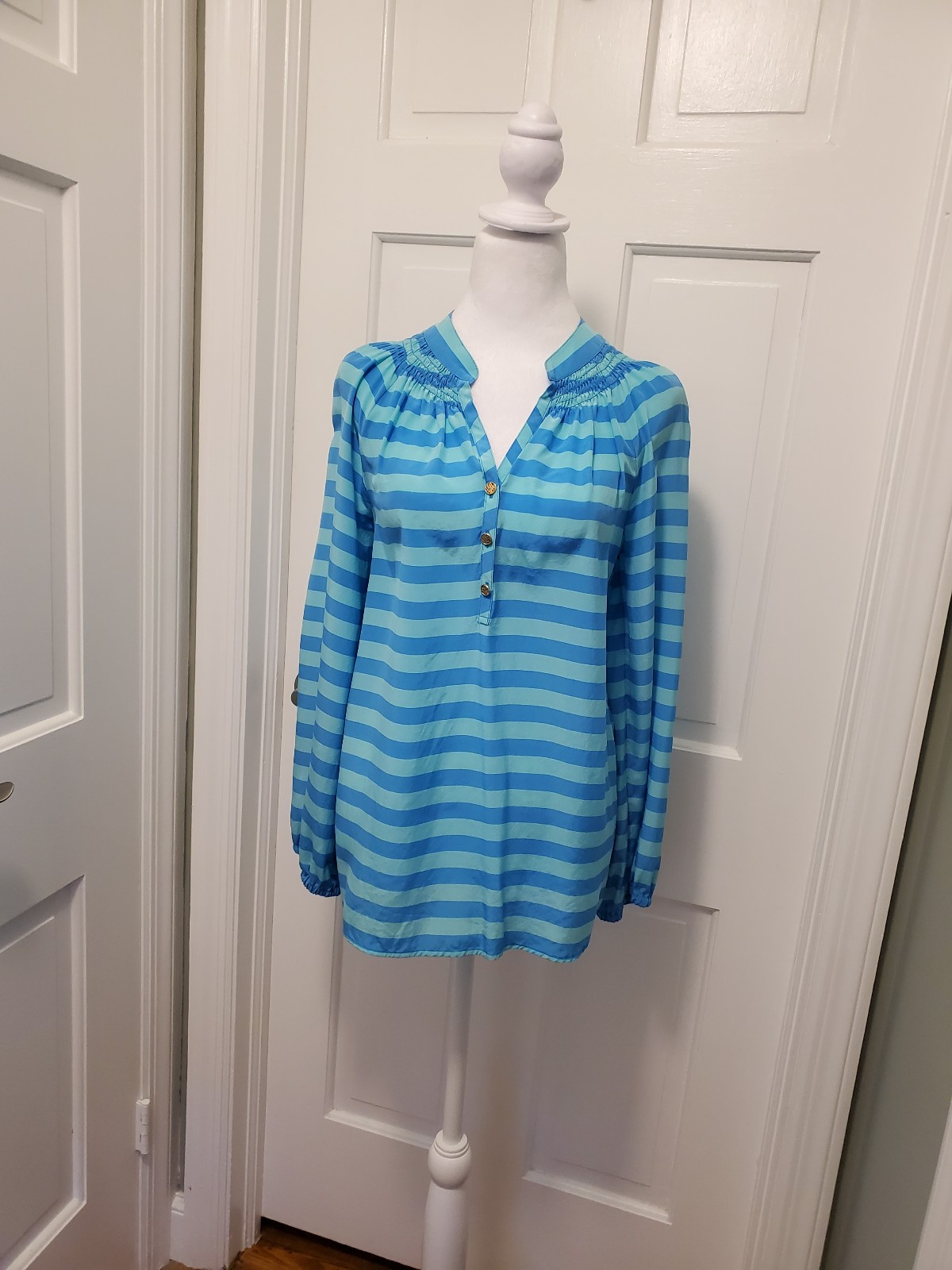 Lilly Pulitzer Elsa 100% Silk Striped Blouse Size Small, Preppy Soft Lightweight