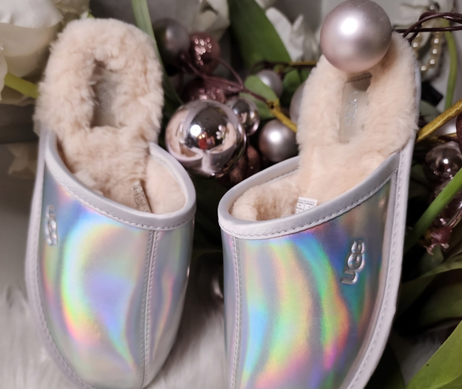 Ugg Pearle Iridescent women's Shoes size7