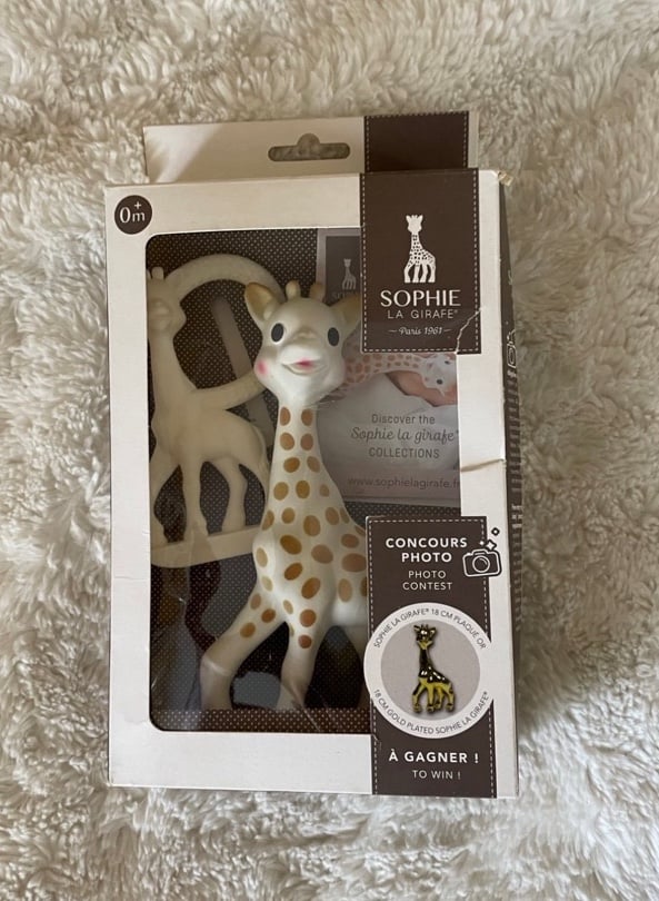 New bundle Sophie giraffe squeak baby toy and teething toy La Girafe