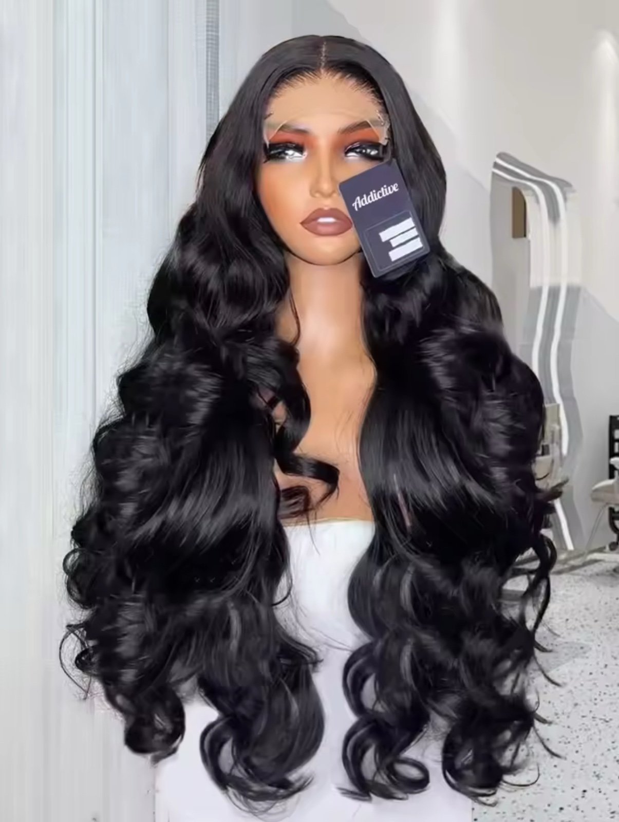 Lace front wig 24”