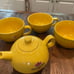 RARE Lipton Tea Set Yellow Tea Pot With Two - Three Tea Cups Excellent Condition