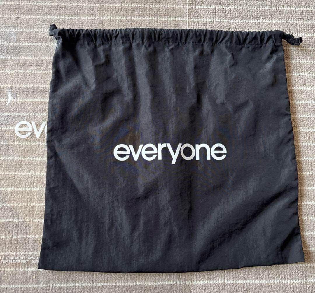 Everyone Nylon Kinchaku Pouch worn by Ryo Miyoshi Bags