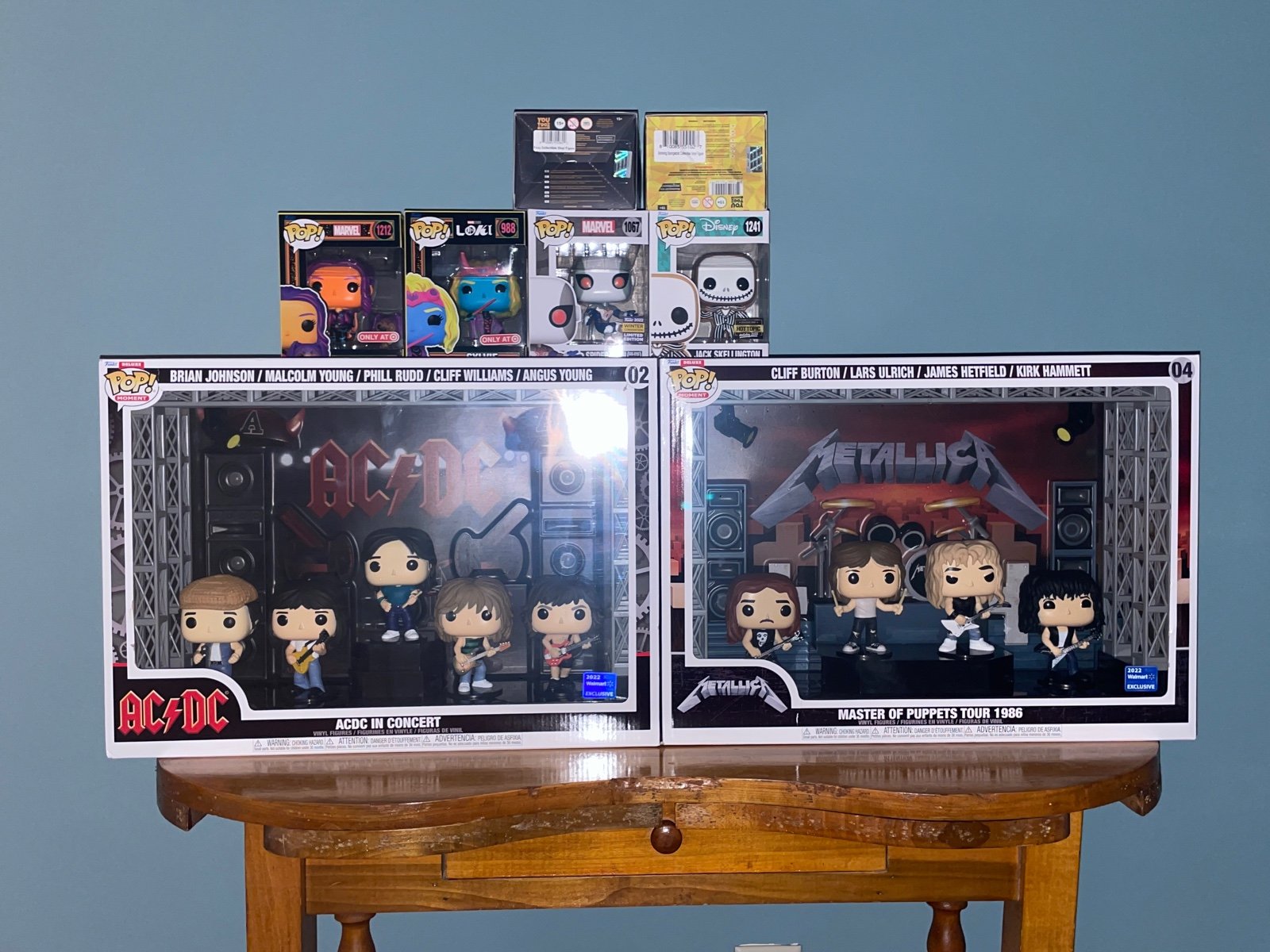 Set of 2 Funko Pop Deluxe Moment 2022 Walmart Limited Edition Exclusive!