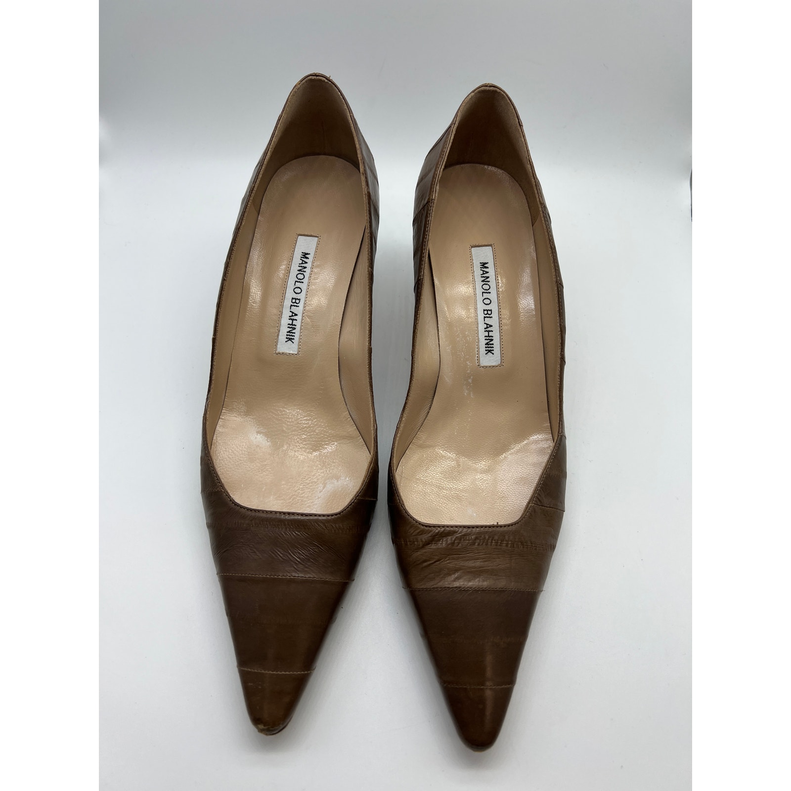 Manolo Blahnik Brown Kitten Heels EU size 40