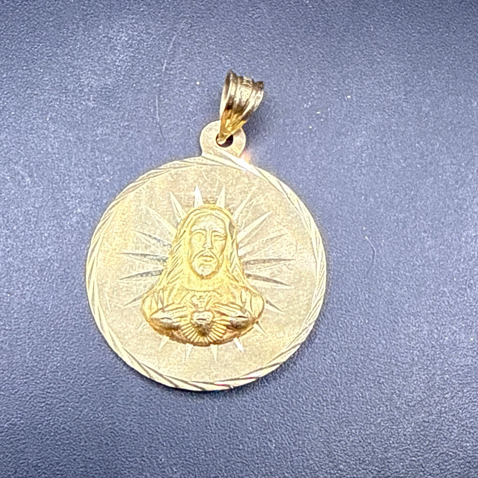 Pendent 10k Jesus Signed Mex 010525@
