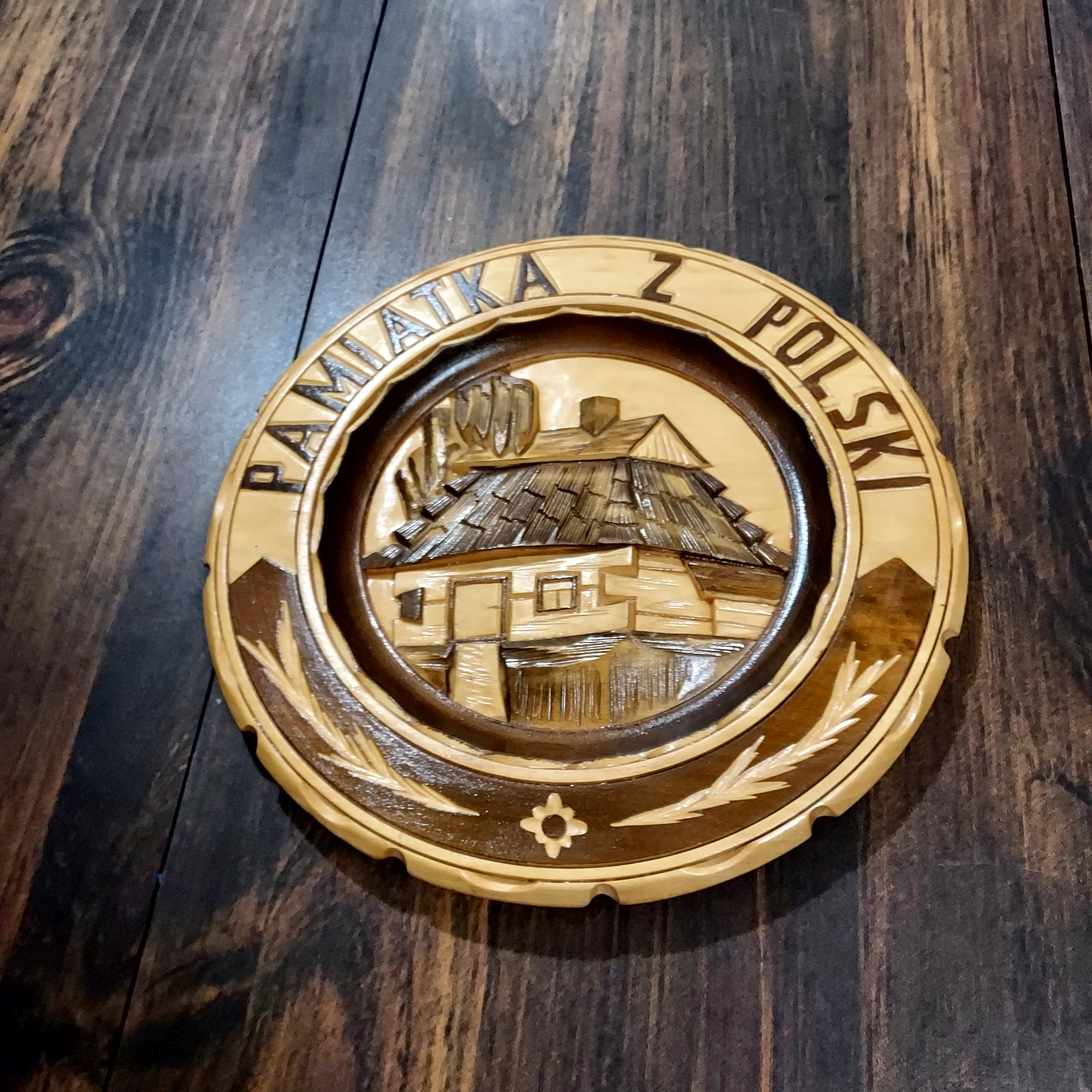 Pamiatka Z Polski Souvenir Plate Hanging Wooden Hand Carved (0764) dimensions 11