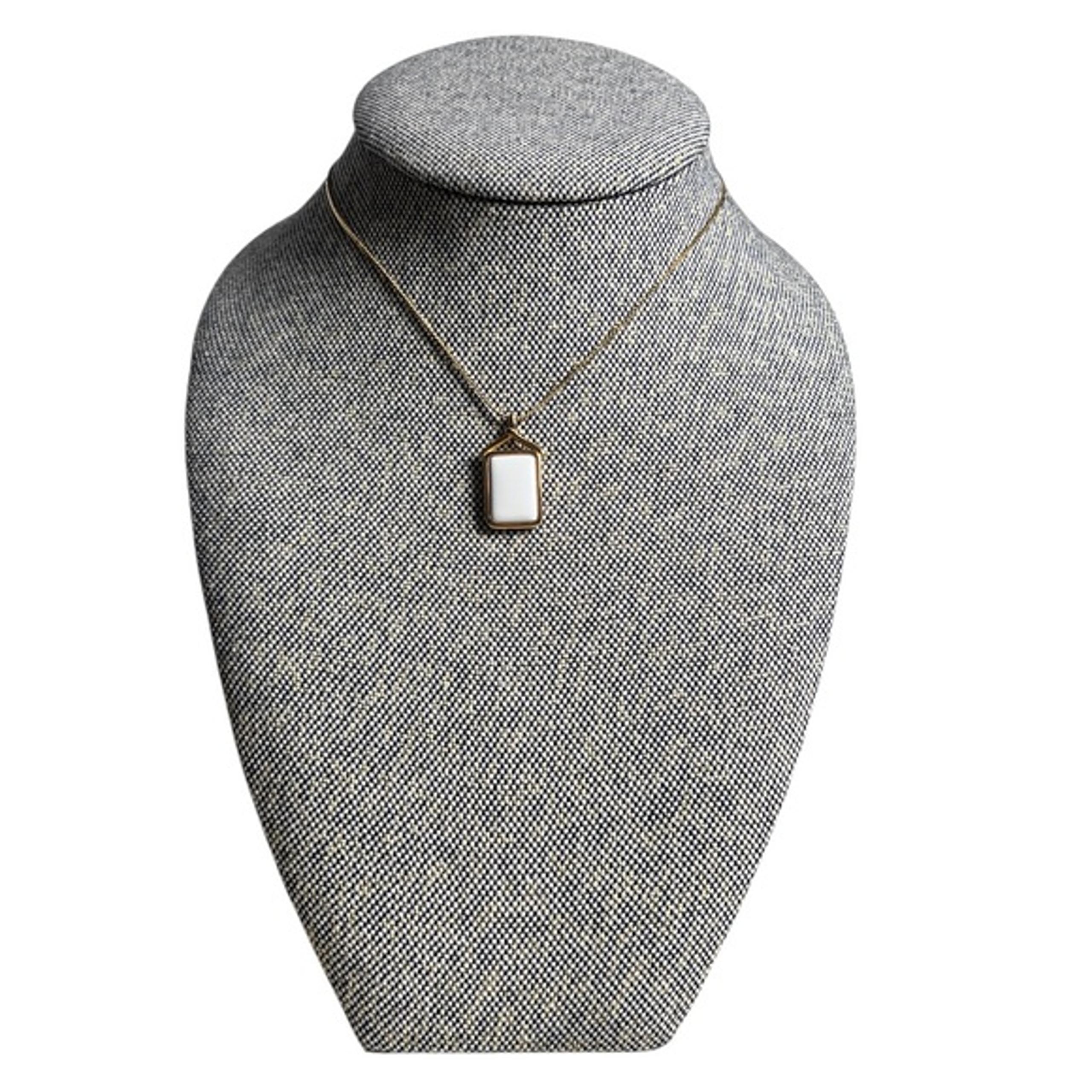 Vintage Nina Ricci NR White Ceramic Pendant Gold Tone Necklace Signed
