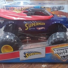 Mattel Hot Wheels Monster Jam 2013 SUPERMAN Truck 1:24 Scale Die Cast
