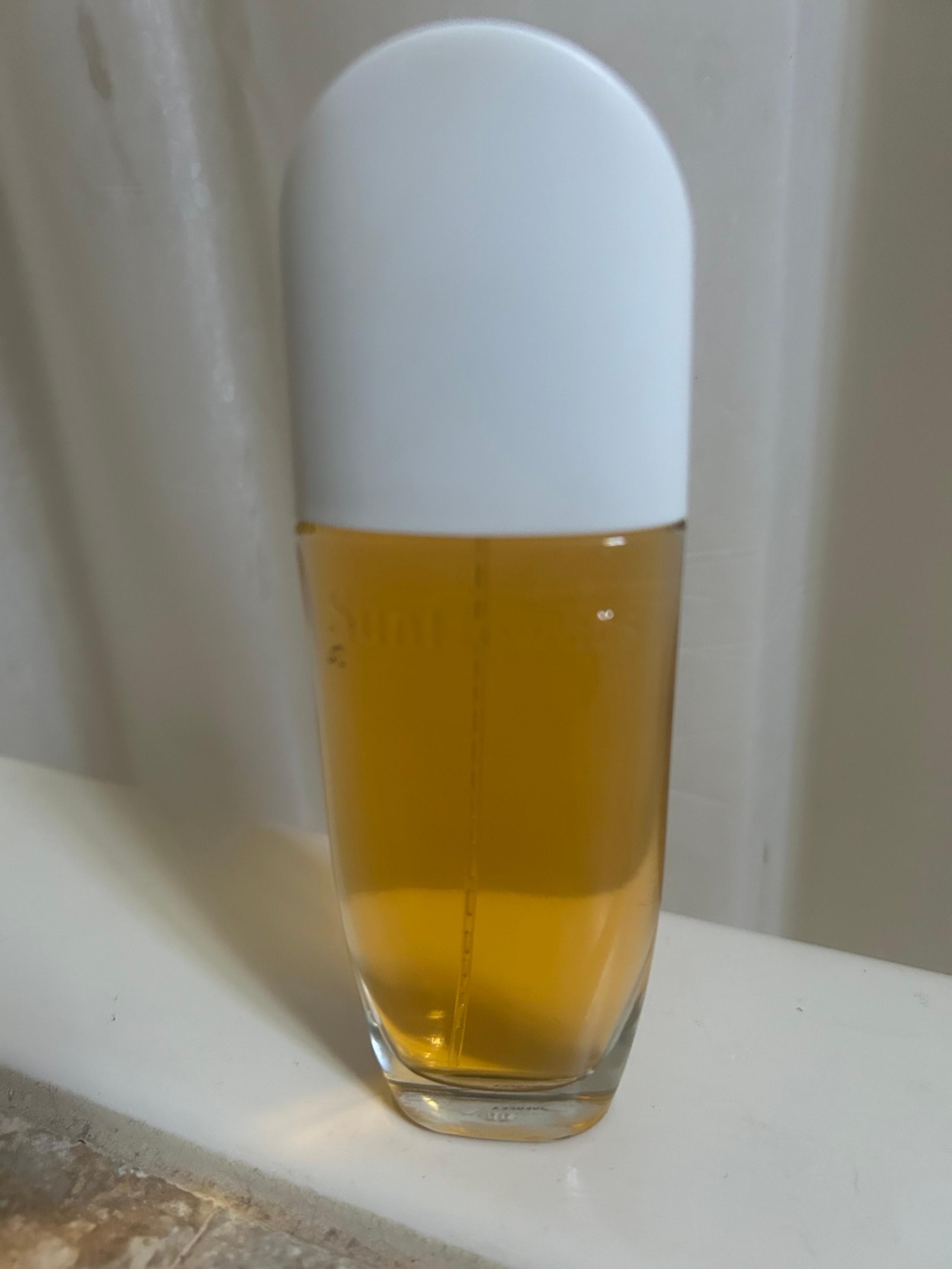 Perfume spray