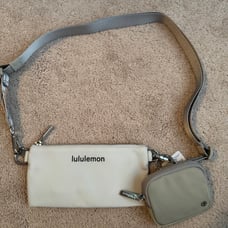 Lululemon dual pouch sling