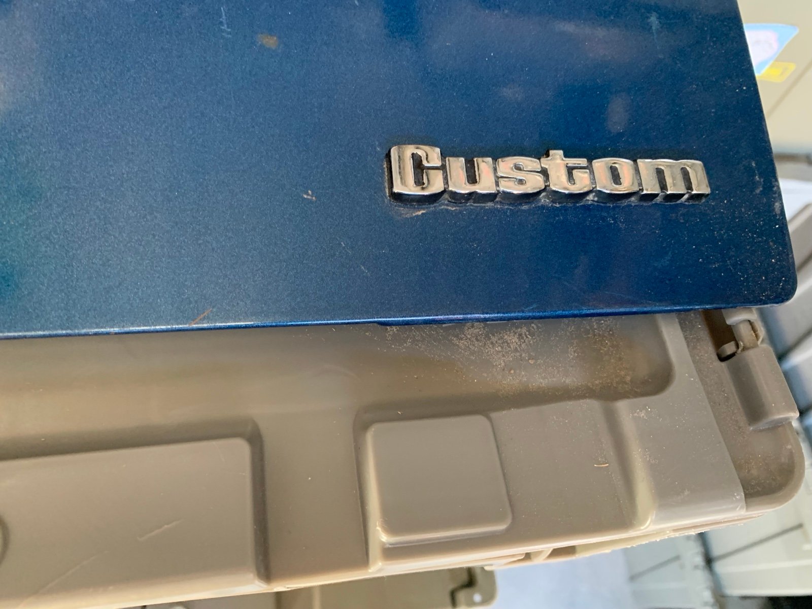 Glovebox
