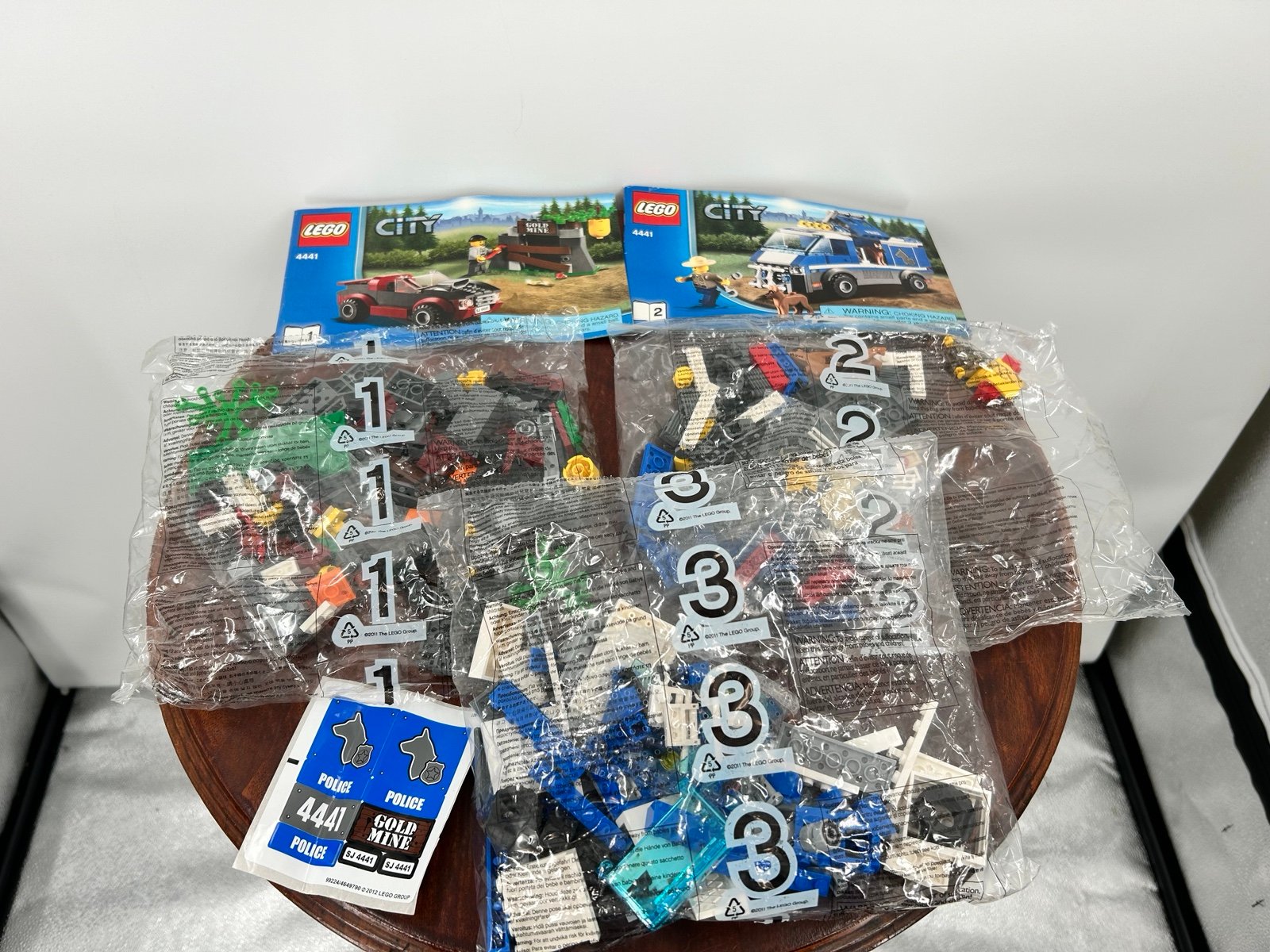 LEGO City: Police Dog Van - #4441 -New/Sealed - Hard to Find. Read Description