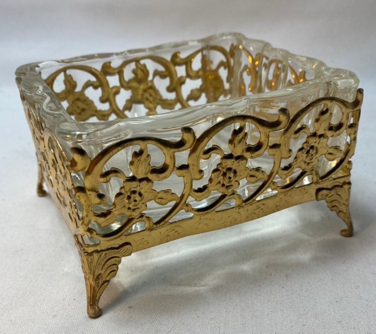 1960's Hollywood Regency Gold Metal Filigree Soap Dish
