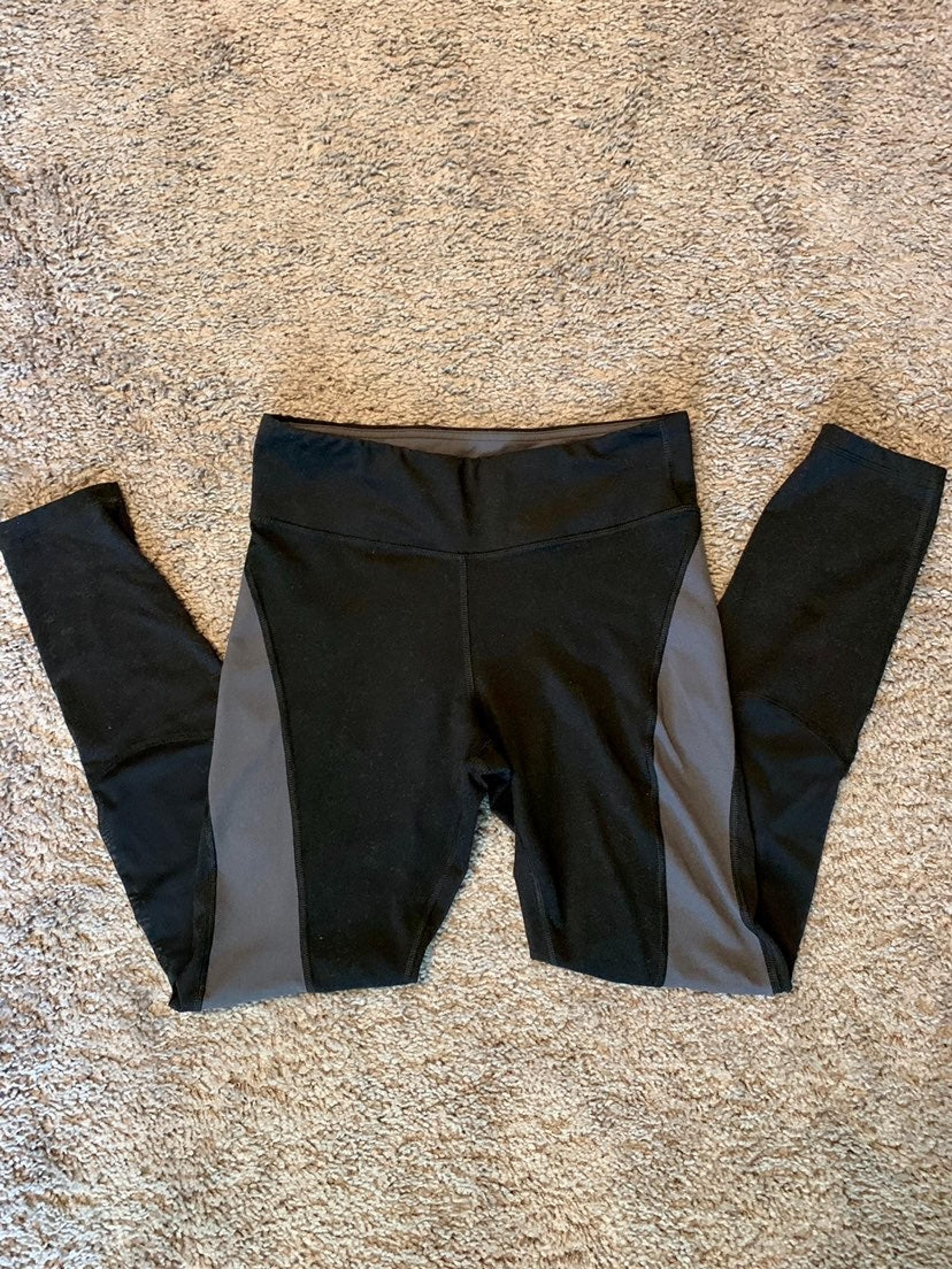 Zobha Yoga leggings