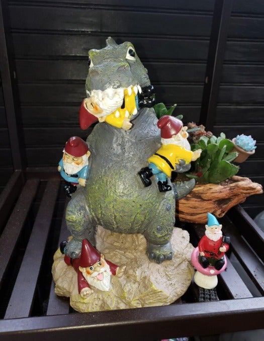 The Great Garden Gnome Massacre, Novelty Garden Gnome Statue
