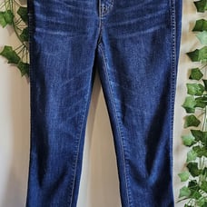 24 • Madewell Premium Jeans