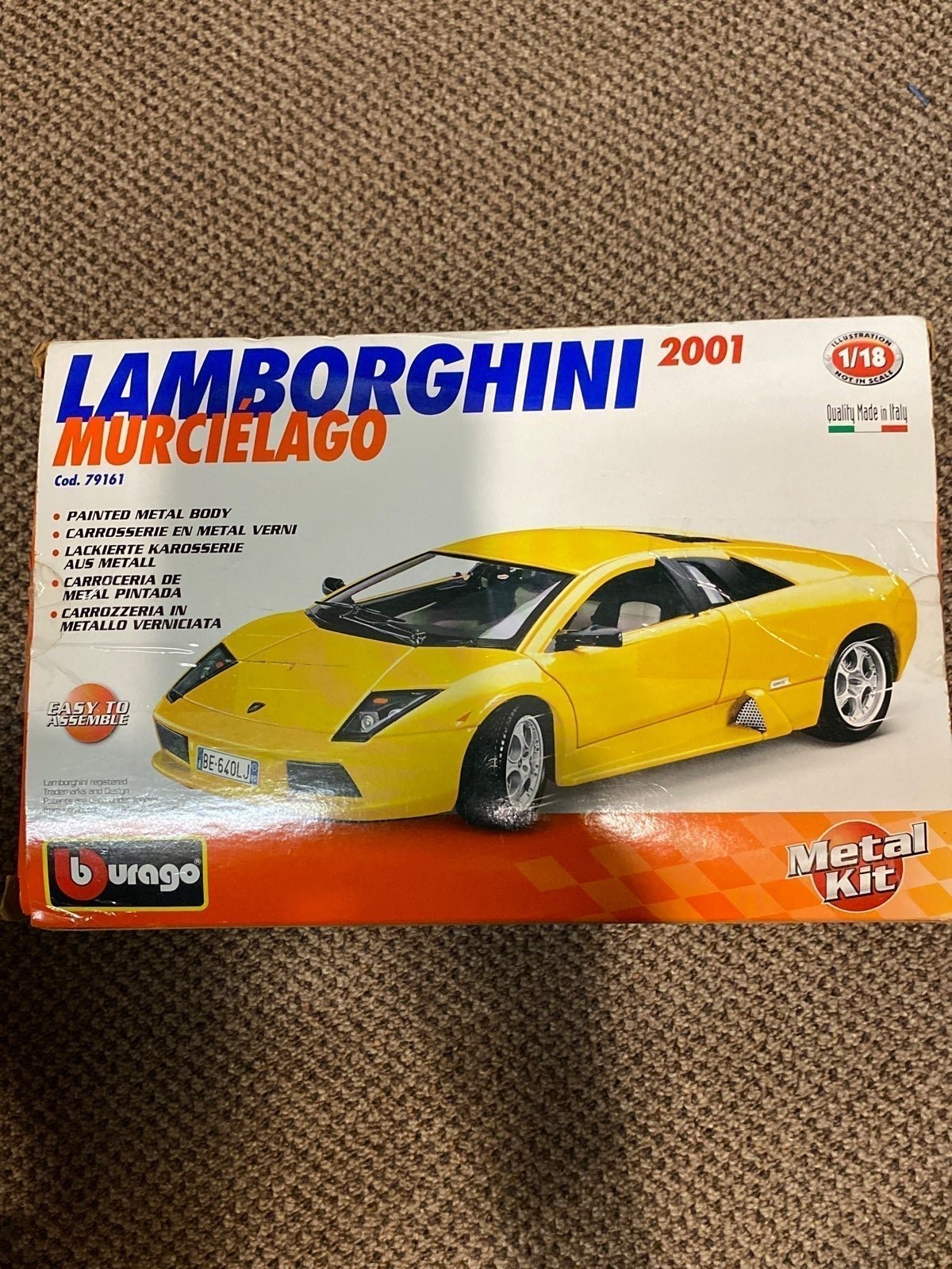 Model LAMBORGHINI MURCIELAGO 2001 YELLOW