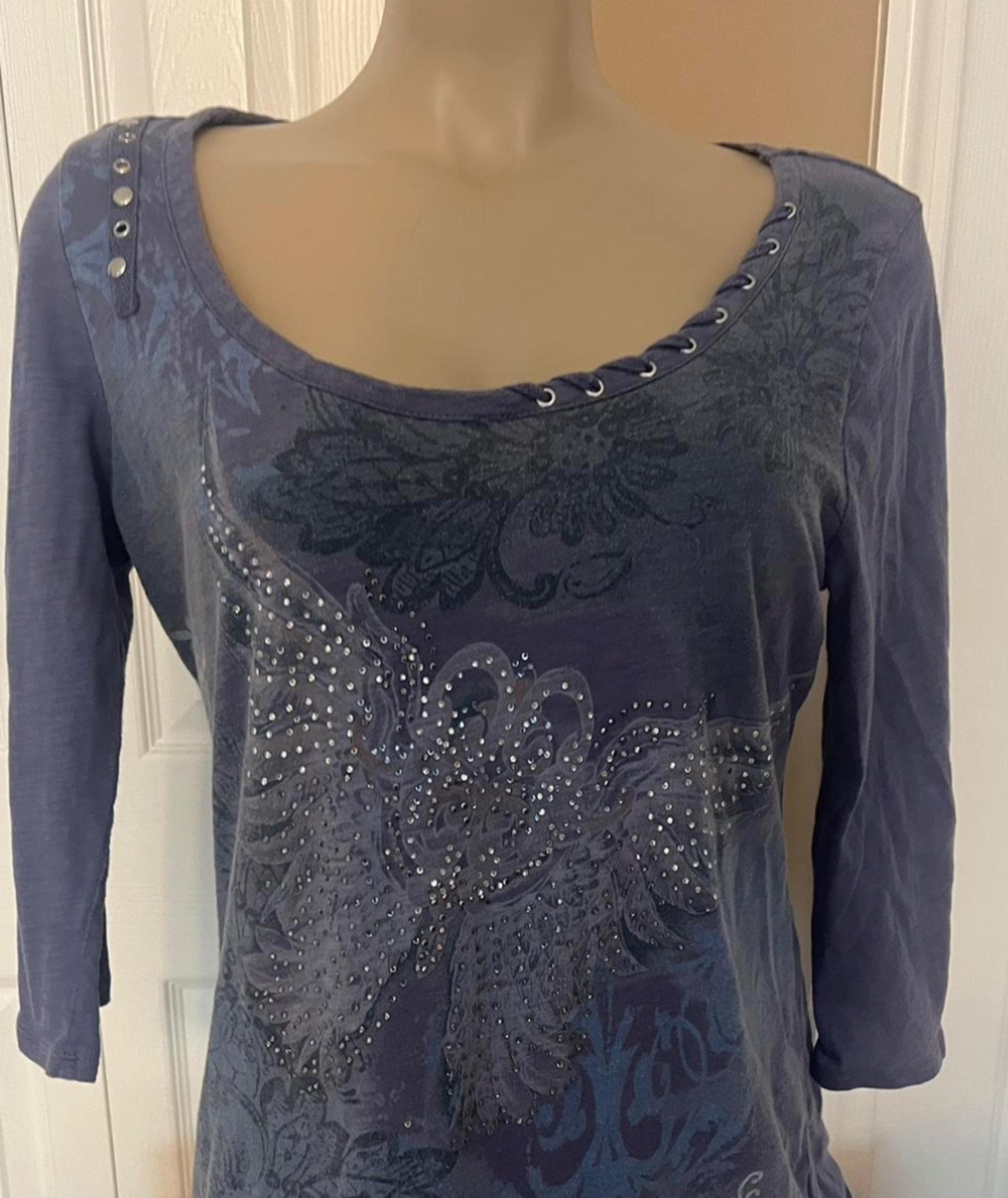 RXB Woman’s Y2k Emo Grunge Shirt Medium