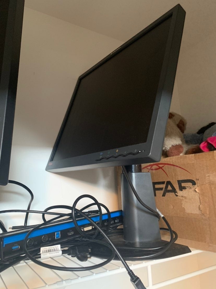 Lenovo monitor