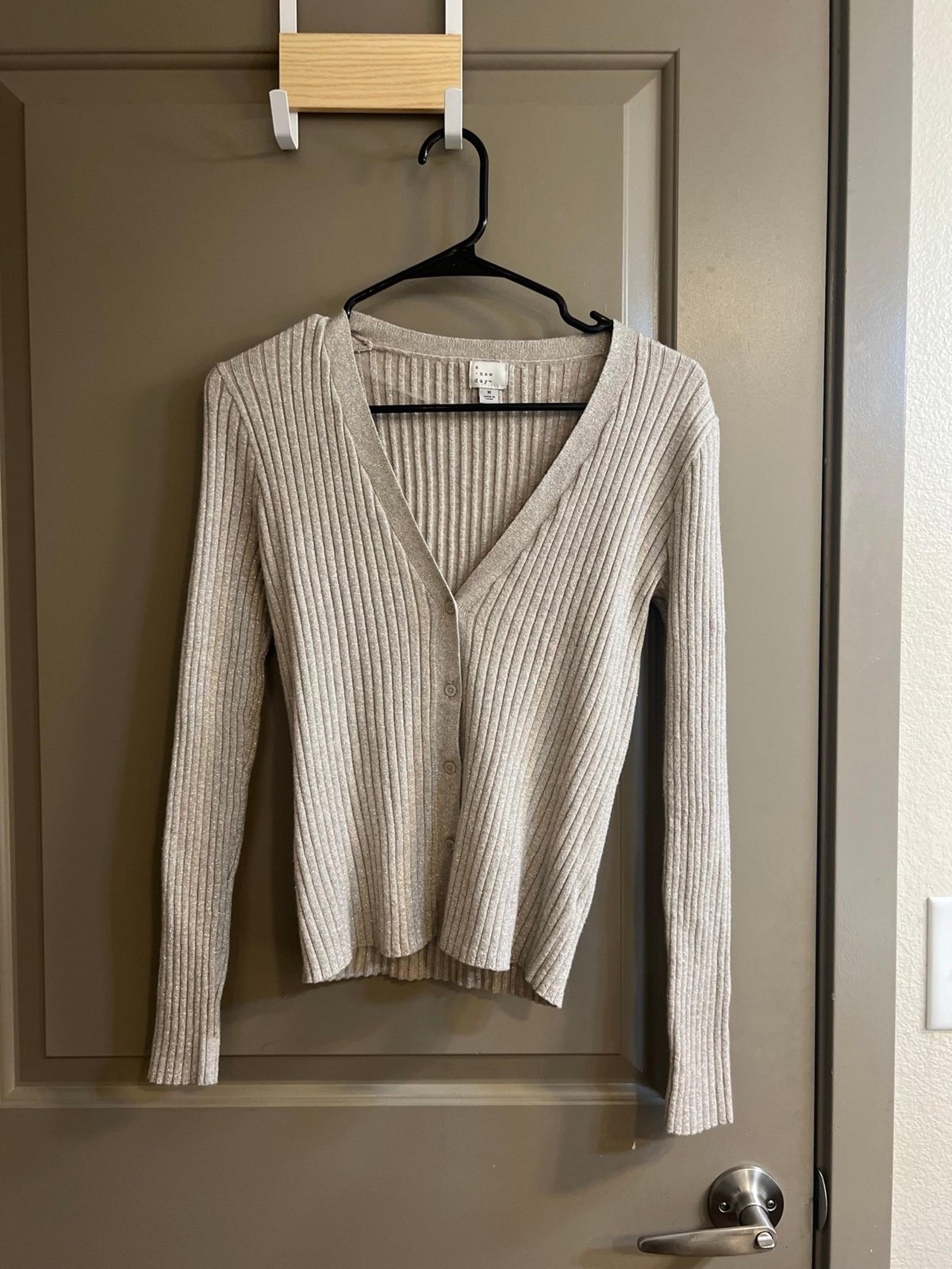 Beige/Light Grey Cardigan