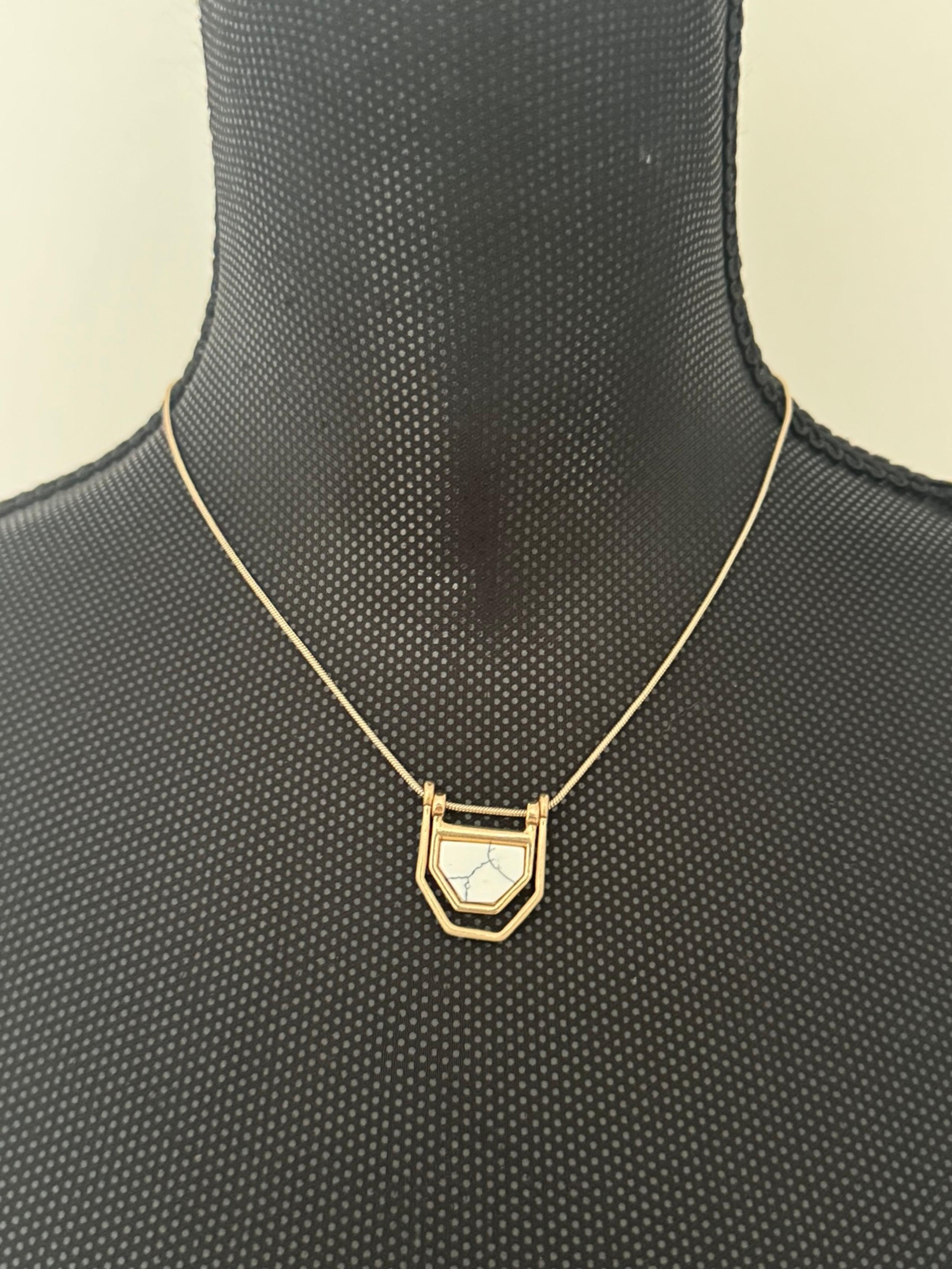 Anthropologie women’s gold white color geometric elegant necklace