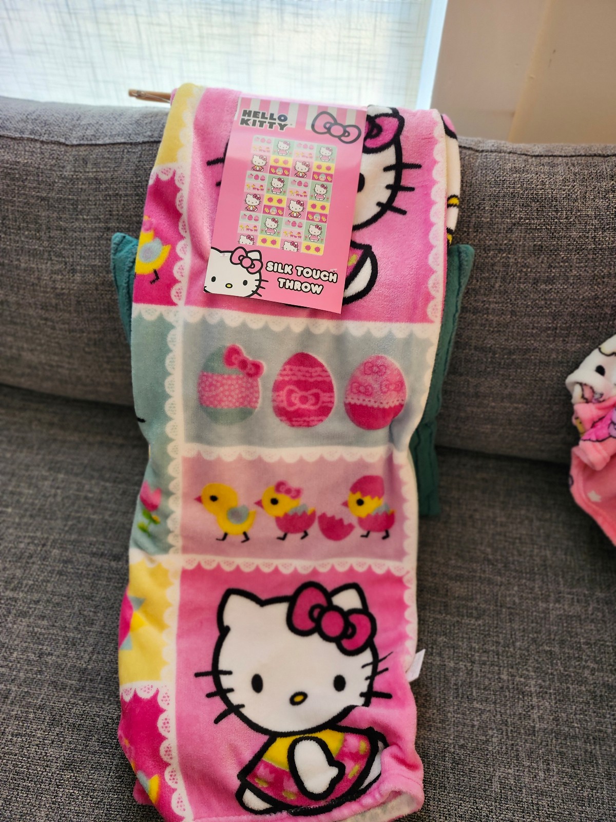Hello Kitty Easter Throw