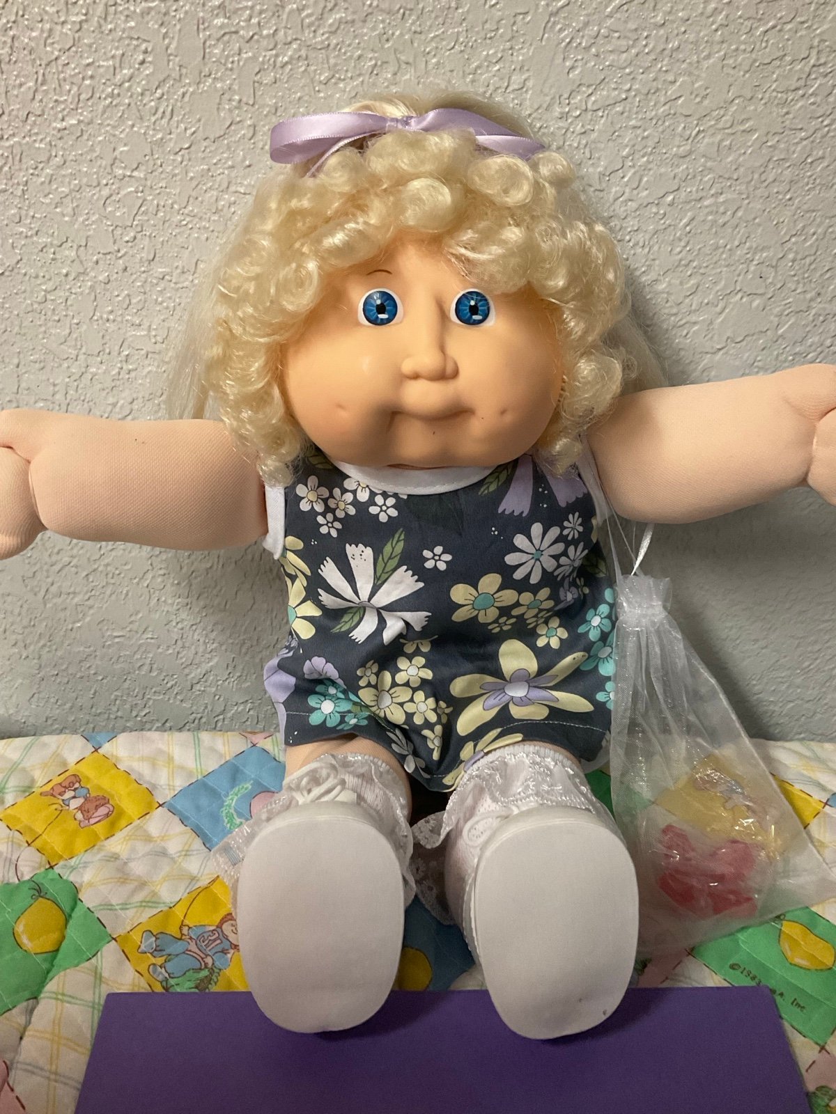 Vintage Cabbage Patch Kid Girl Blonde Cornsilk Hair Blue Eyes Head Mold #12 1987