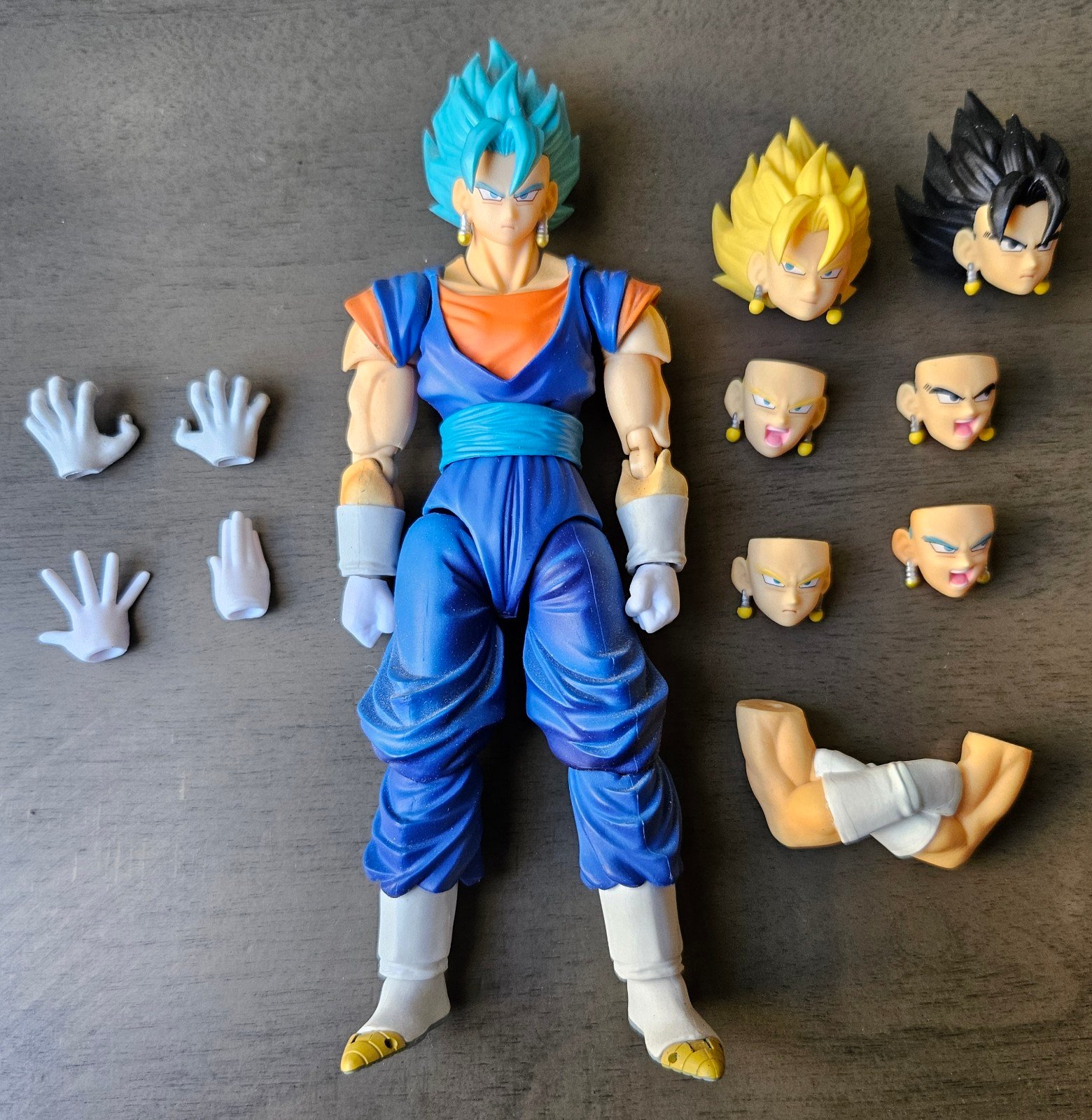 Bandai SH Figuarts Dragon Ball Super Super Saiyan God SS Blue SDCC 2018 Vegito
