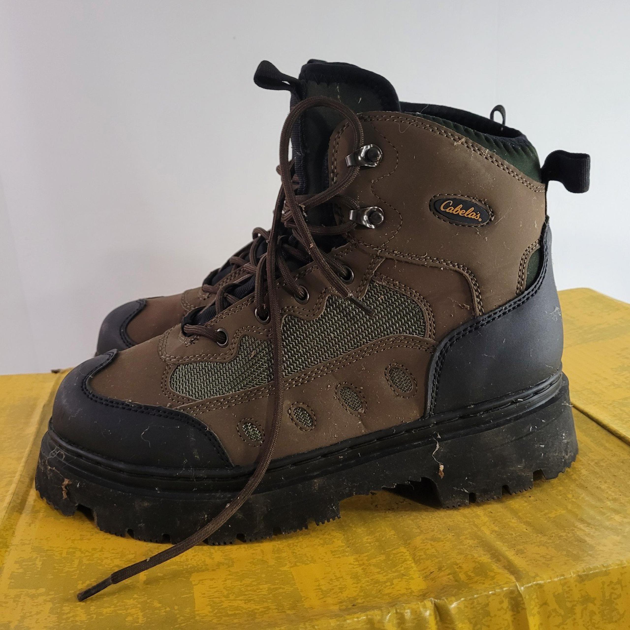 Cabela's Ultralight 2 Lug Men's Boots Size 11