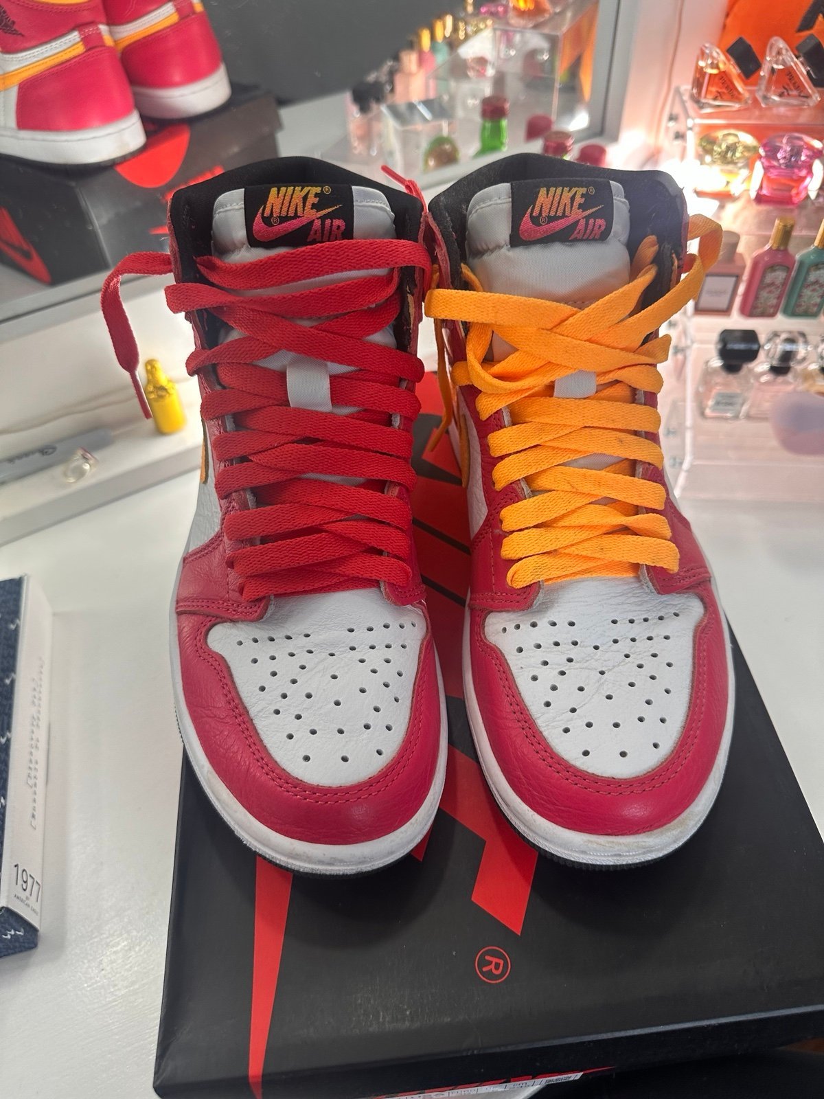 Jordan 1 Retro High og Light Fusion Red