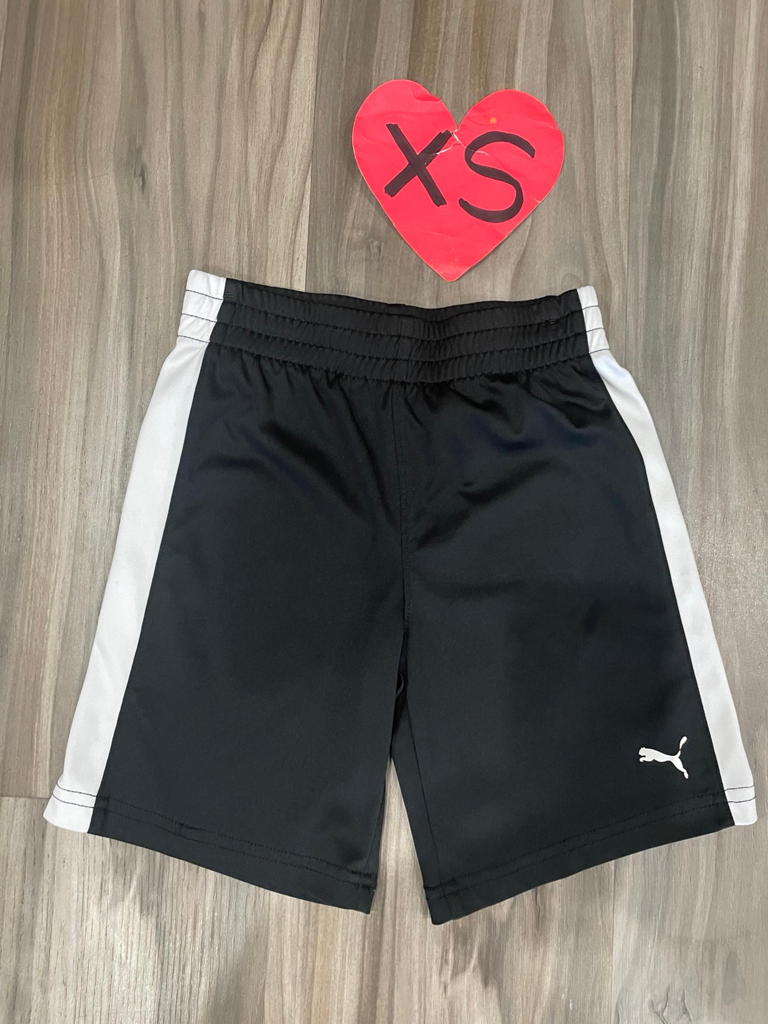 Boys puma shorts