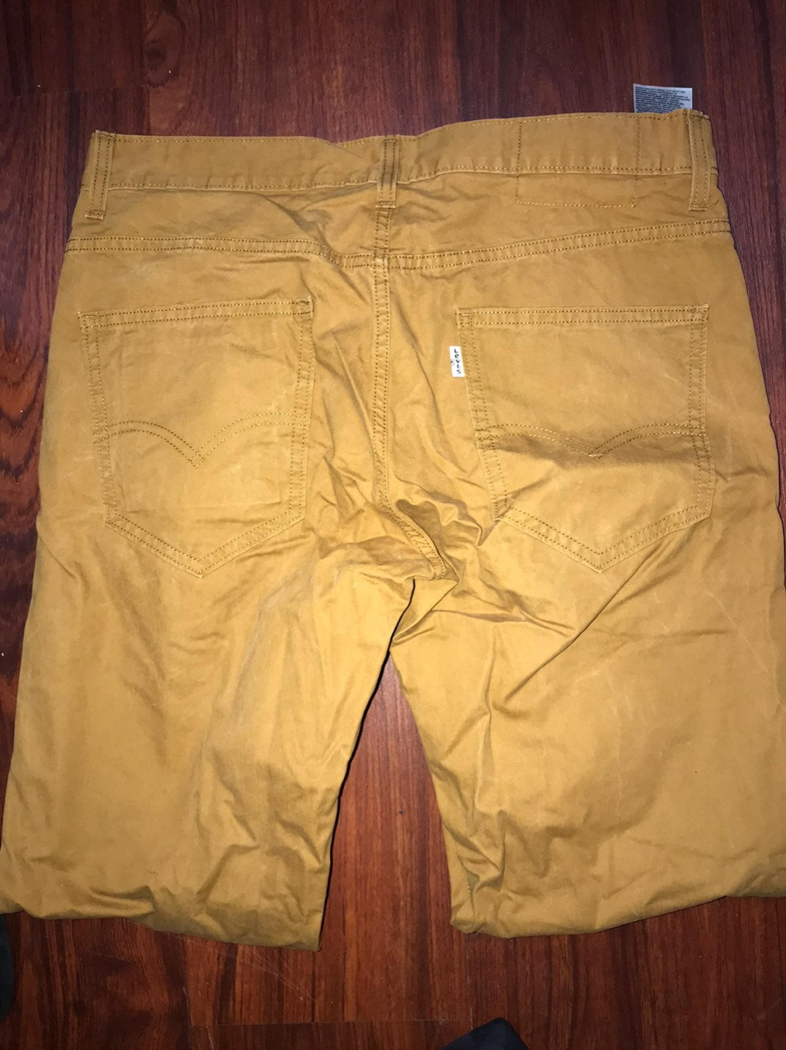 levi jeans
