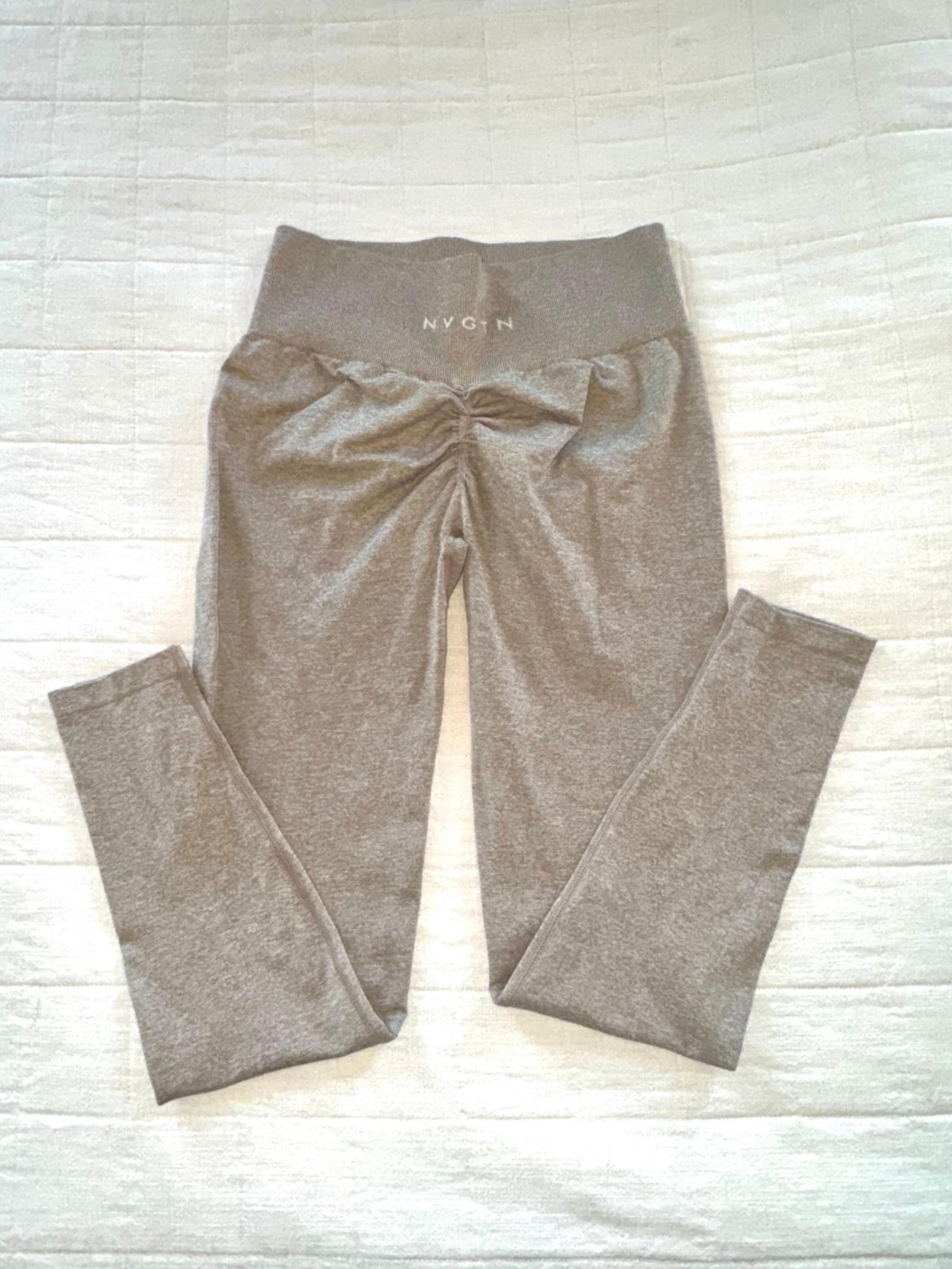 NVGTN Beige Scrunch Seamless Leggings