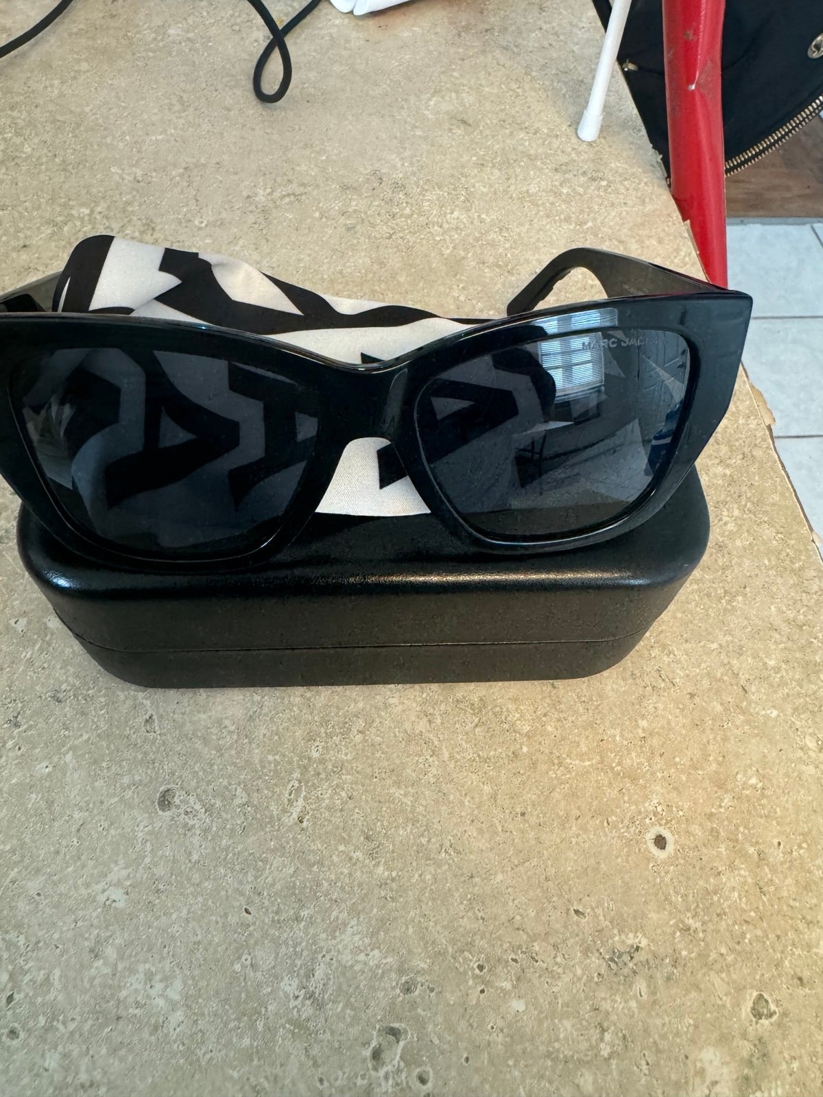Sunglasses , marcjacobs , like new used once