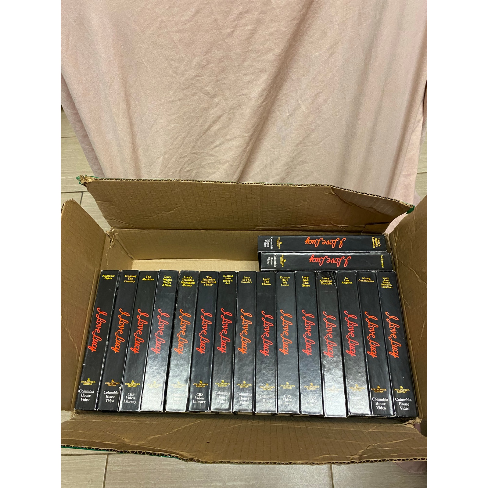 I love Lucy Collectors Edition Vhs Lot Of 17 Very Good Condition Tested