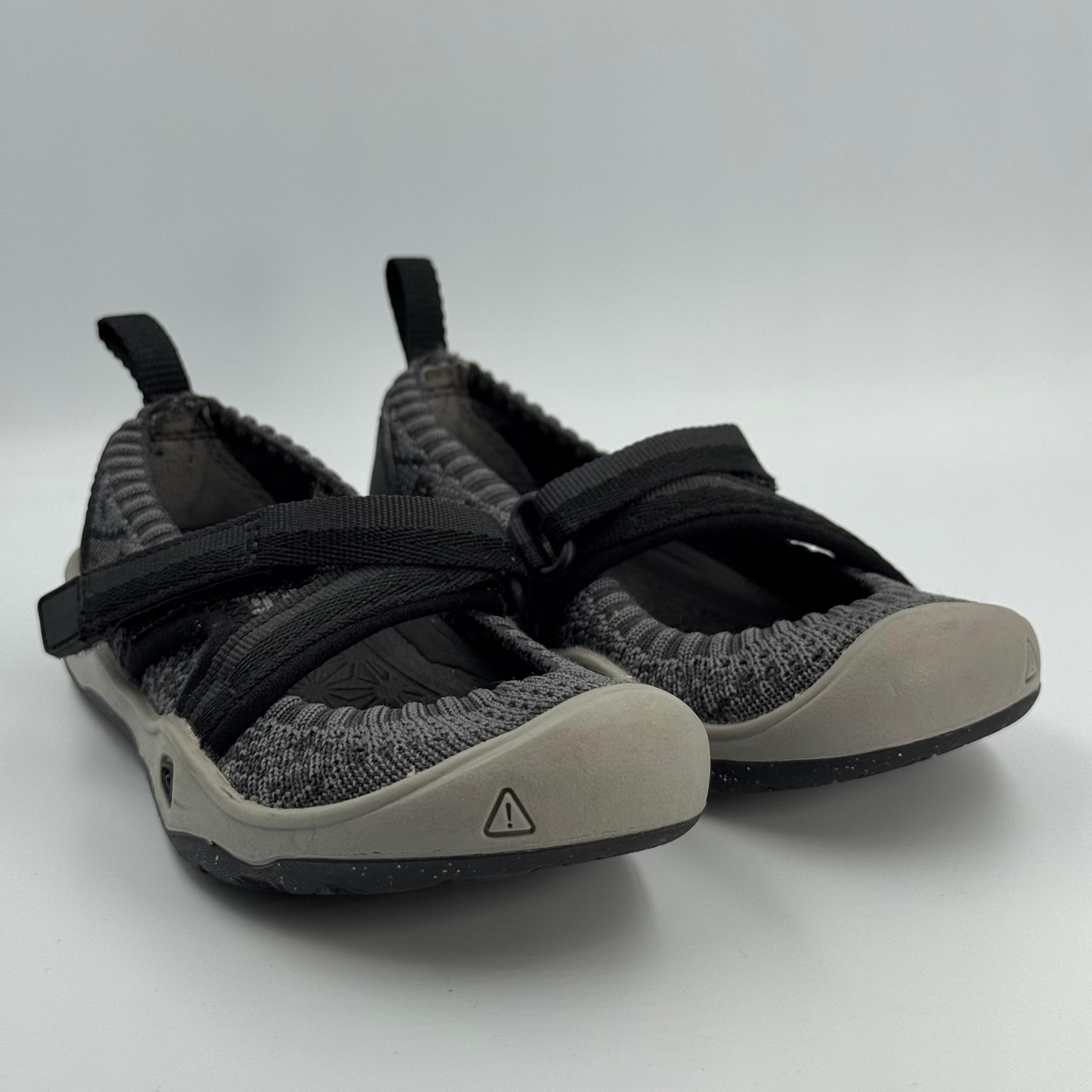 Keen Little Girls Moxie Black and Gray Mary Jane Sport Shoes Size 9