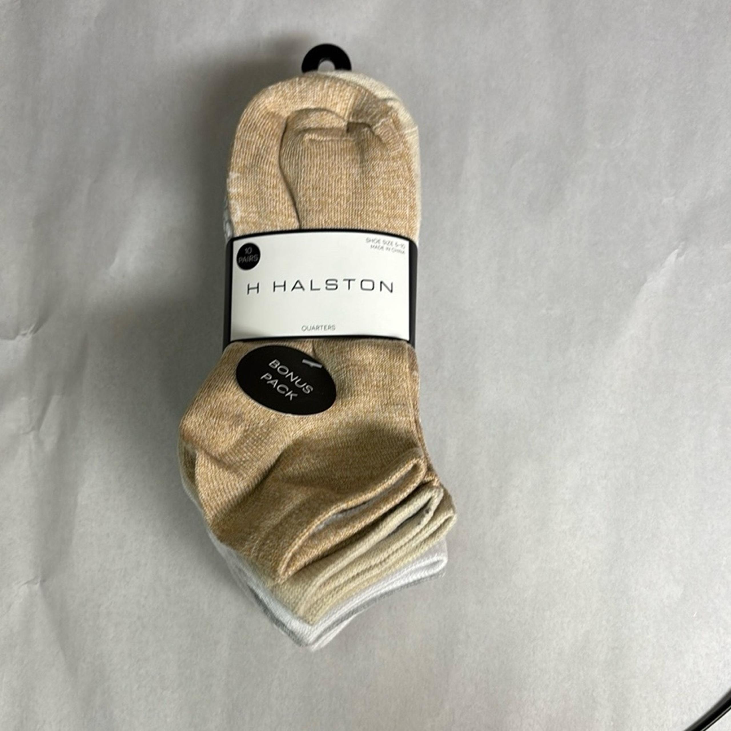 New H by Halston Socks 10 Pairs Women’s Quarters Tan,White & Gray Casual Active