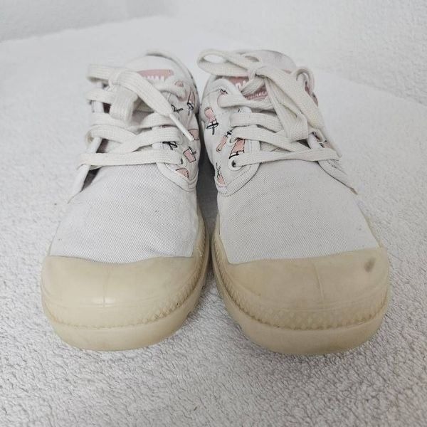 Palladium shoes for women