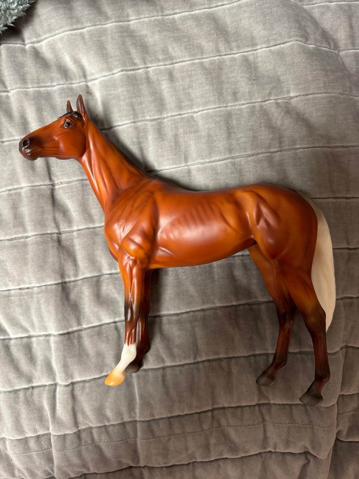 Breyer BF surprise horse winx bay matte
