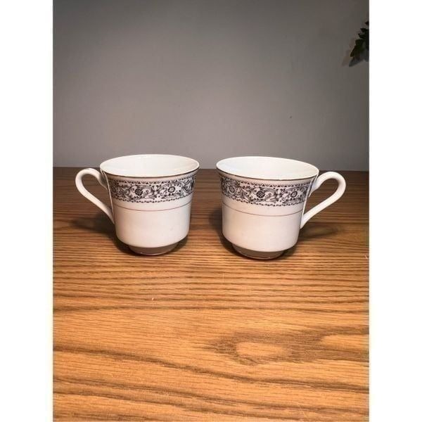 Two Fine China vintage porcelain cup M Rockford 3106 made in Japan