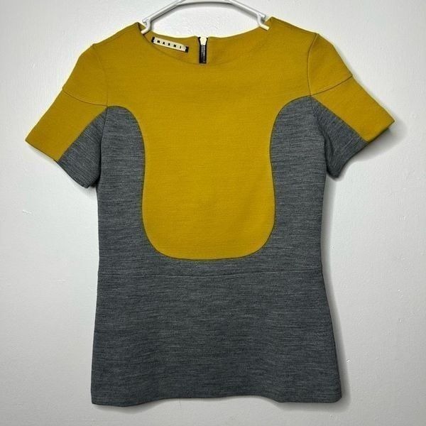 Marni Yellow Gray Wool Short Sleeve Blouse Size S Business Refined Mature