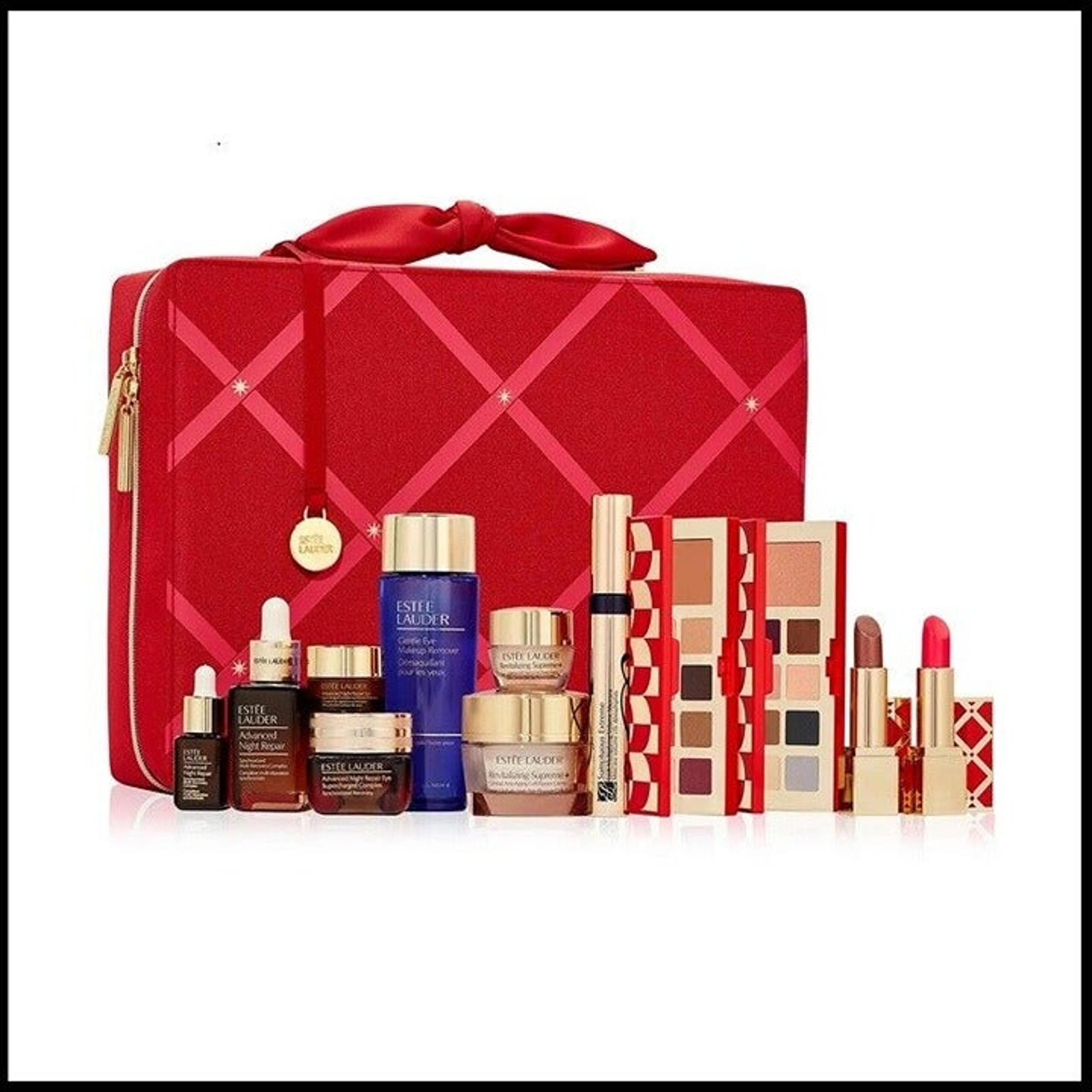Estee Lauder Blockbuster 12pc Holiday Makeup Gift Set w/ Resilience Cream $550