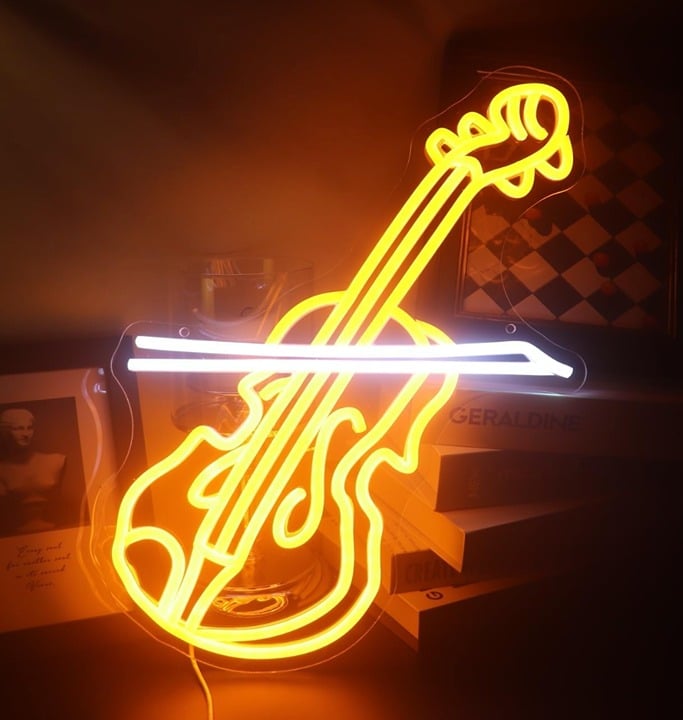 Lovely Bright Golden Violin LED Night Light Music Concert Room Wall Decoration