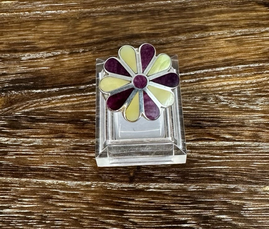 950 Silver MOP & Purple Spiny Oyster Peruvian Inlay Flower Ring Sz 8.75 Adj